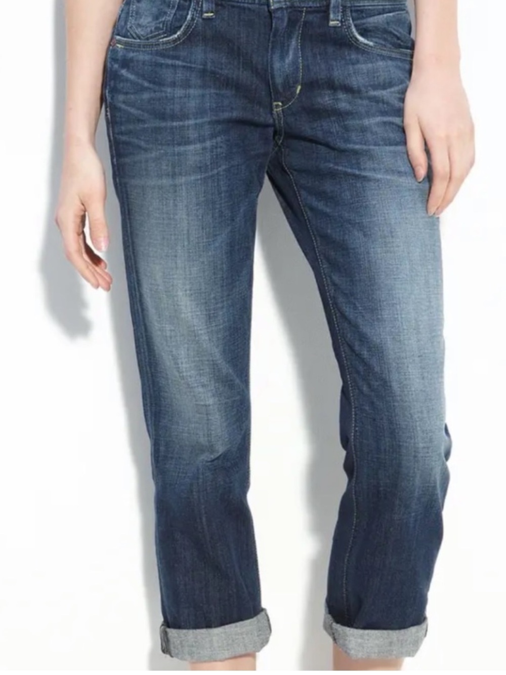 Joe’s Jeans low rise the best friend ankle jeans in sandy size 26